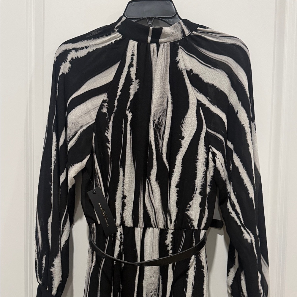 Donna Karan Black and White Long Sleeve Dress - Picture 5 of 6